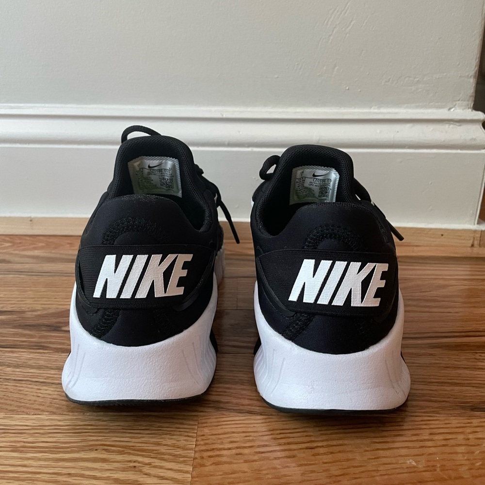 NIKE METCON 4